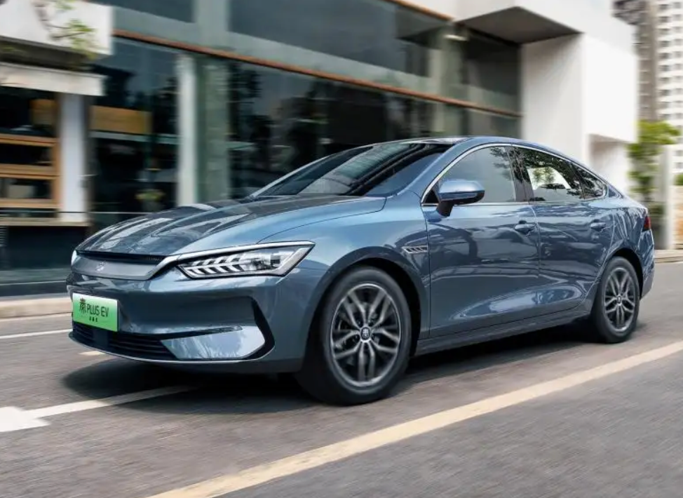 BYD Qin Plus EV New Electric Car High-Efficiency New Energy Vehicle